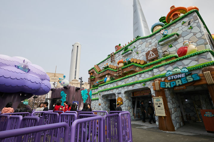 [서울=뉴시스] 넥슨은 롯데월드 어드벤처 야외 구역을 메이플스토리 테마로 꾸민 '메이플 아일랜드'를 오는 4월 3일 개장한다. (사진=넥슨 제공) *재판매 및 DB 금지