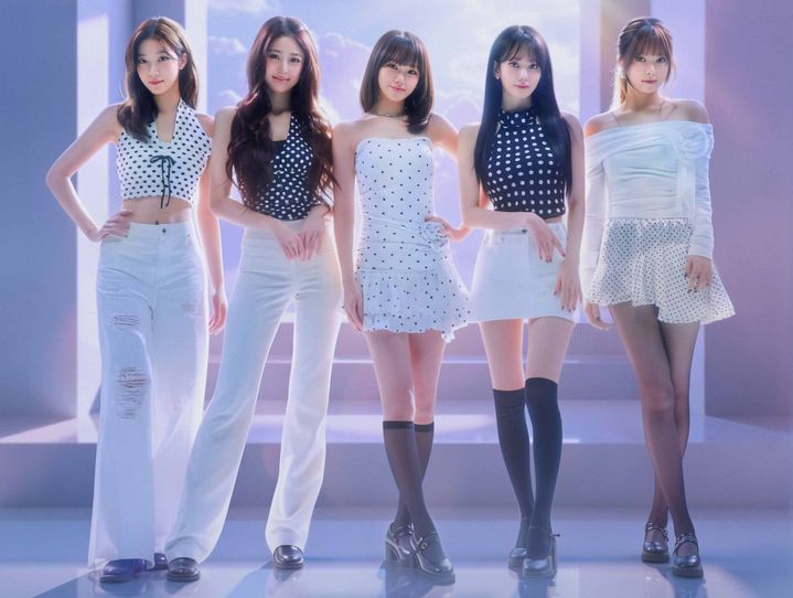 [서울=뉴시스] 르세라핌. (사진 = 어메이즈 제공) 2026.04.01 photo@newsis.com *재판매 및 DB 금지