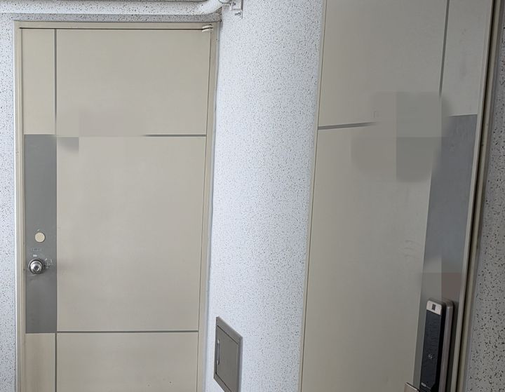 [대구=뉴시스] 정재익 기자 = 1일 대구 '캐리어 시신' 사건이 발생한 중구의 한 오피스텔 복도. 사진은 사건 발생 호실과 무관. 2026.04.01. jjikk@newsis.com *재판매 및 DB 금지