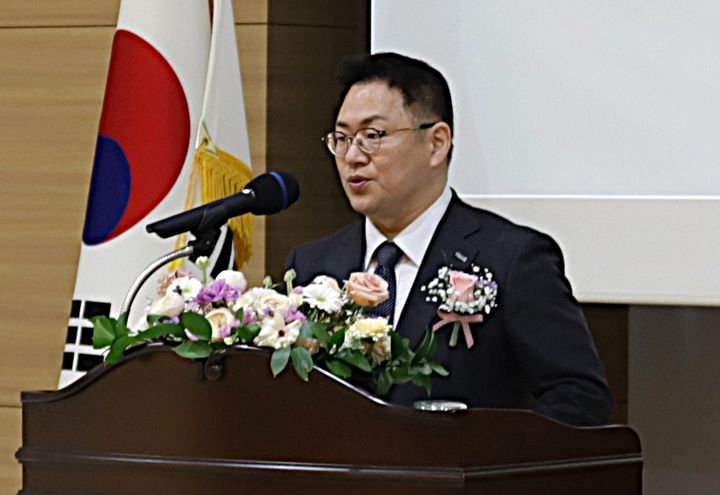 [원주=뉴시스] 취임사하는 김영성 원주의료기기산업진흥원장. (사진=원주의료기기산업진흥원 제공) 2026.04.1. photo@newsis.com *재판매 및 DB 금지