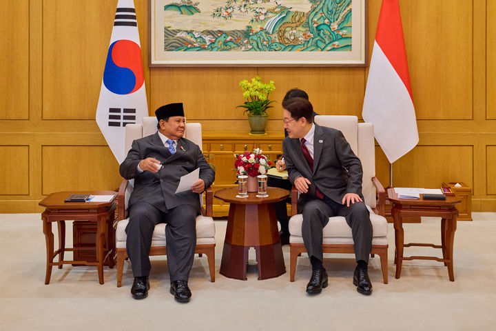 [서울=뉴시스] 고범준 기자 = 이재명 대통령과 프라보워 수비안토 대통령이 1일 청와대에서 한-인도네시아 소인수 회담을 하고 있다. (사진=청와대 제공) 2026.04.01. photo@newsis.com *재판매 및 DB 금지