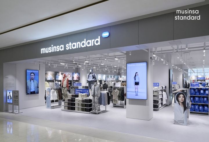 [서울=뉴시스] 무신사 스탠다드 롯데몰 은평점 매장 외관. (사진=무신사 제공) *재판매 및 DB 금지