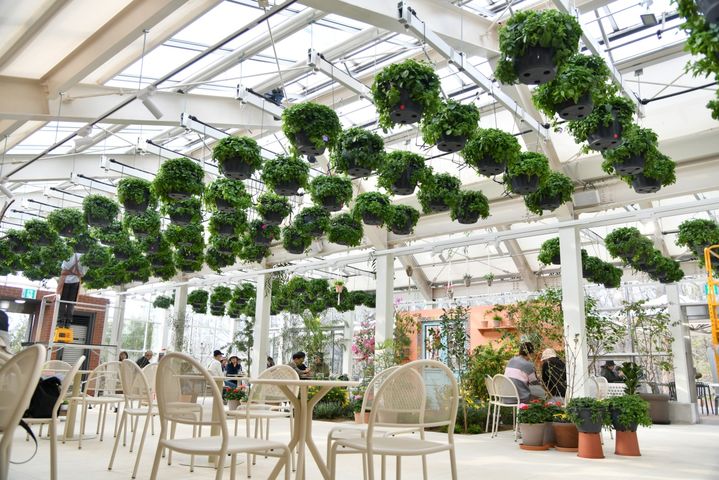 [서울=뉴시스] 정원지원센터와 카페포레스트 내부. 2026.04.02. (사진=노원구 제공) *재판매 및 DB 금지