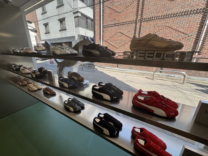 [서울=뉴시스] 푸마 스니커 박스(SNKR BX) 스피드캣존. (사진=뉴시스) *재판매 및 DB 금지