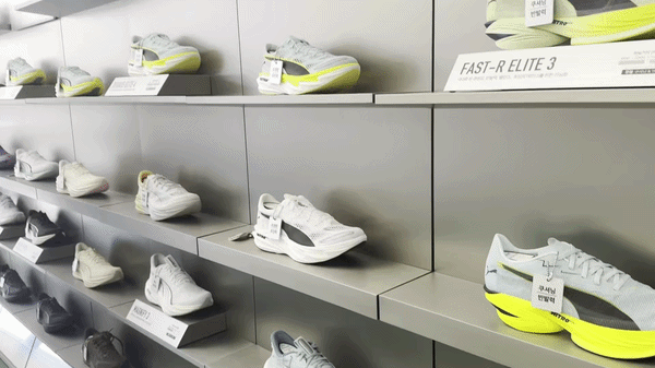 [서울=뉴시스] 푸마 스니커박스 내 러닝 특화존. (사진=뉴시스) *재판매 및 DB 금지