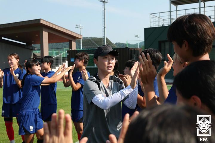 [서울=뉴시스] 박윤정 한국 여자 20세 이하(U-20) 축구대표팀 감독. (사진=대한축구협회 제공) *재판매 및 DB 금지