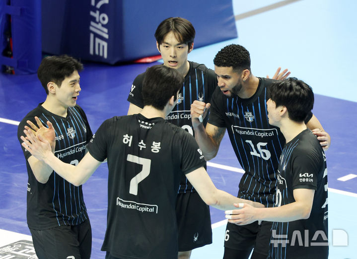 레오, '승리하자'