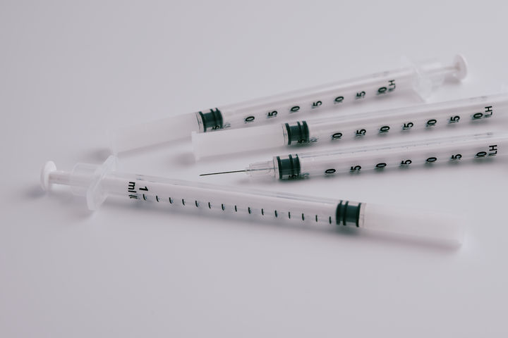 10년간 여성 마약사범 5배↑..."친밀관계서 피해자 많아" - 뉴스 썸네일 이미지