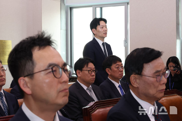 발언하는 박상용 검사