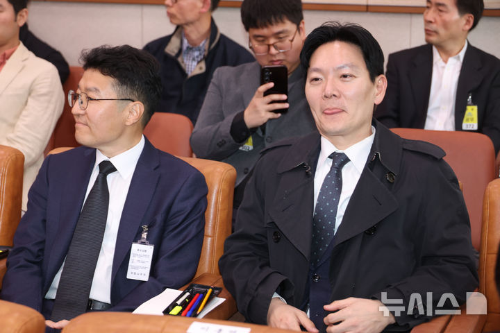 국조특위 출석한 박상용 검사