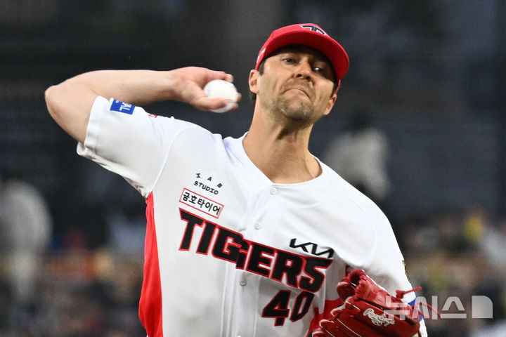 역투하는 KIA 네일