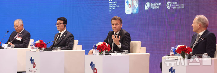 발언하는 마크롱 프랑스 대통령