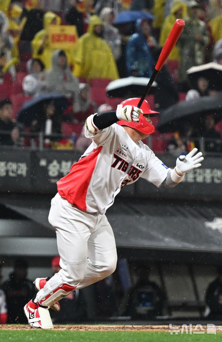 홈런치고달리는 한준수