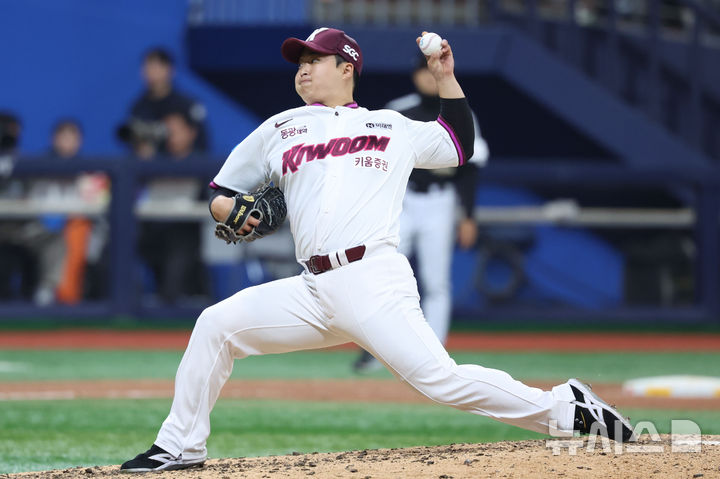 키움 김재웅 '마무리는 내게 맡겨'