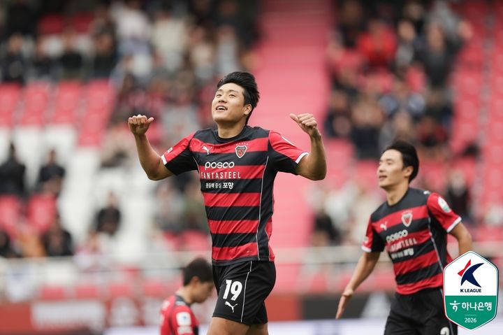 [서울=뉴시스] 프로축구 K리그1 포항스틸러스의 이호재. (사진=한국프로축구연맹 제공) 2026.04.04. photo@newsis.com *재판매 및 DB 금지