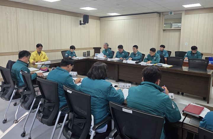 [수원=뉴시스] 경기도 재해복구 사업 현장 점검. (사진=경기도 제공) 2026.04.05. photo@newsis.com *재판매 및 DB 금지