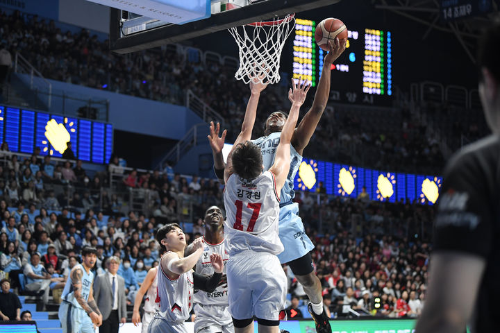 [서울=뉴시스] 프로농구 고양 소노의 네이던 나이트. (사진=KBL 제공) *재판매 및 DB 금지