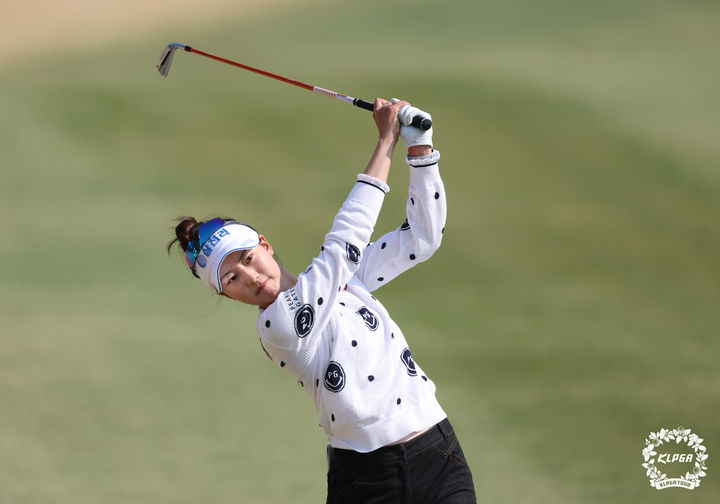 [여주=뉴시스]송종국 딸 송지아. (사진=KLPGA 투어 제공)