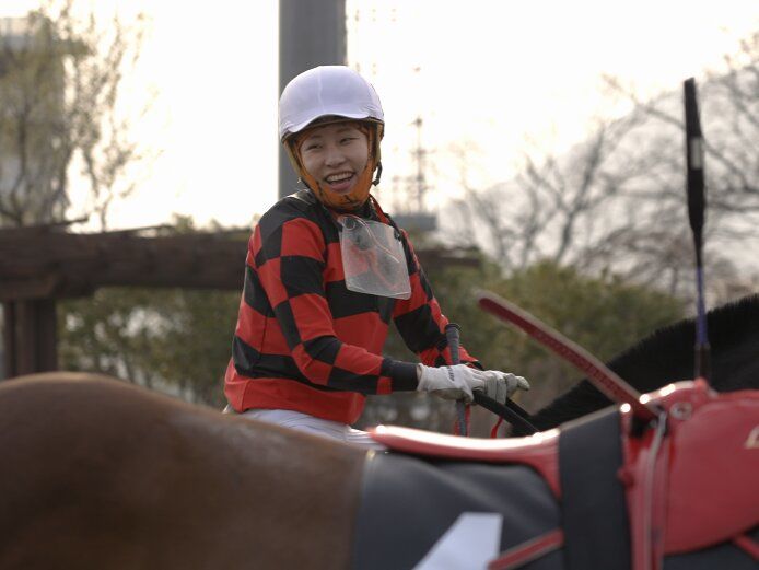 [부산=뉴시스] 최은경 기수의 경주를 마친 후 하마대에 들어온 모습. (사진=한국마사회 렛츠런파크 부산경남 제공) 2026.04.06. photo@newsis.com *재판매 및 DB 금지