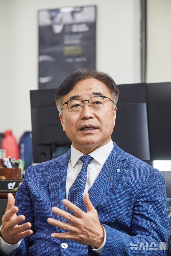 [서울=뉴시스] 황태연 한국생명존중희망재단 이사장 (사진=한국생명존중희망재단 제공) 2026.04.06. photo@newsis.com 
