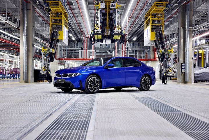 [서울=뉴시스] BMW 뮌헨 공장, 더 뉴 BMW i3 양산 개시.(사진=BMW코리아 제공) *재판매 및 DB 금지