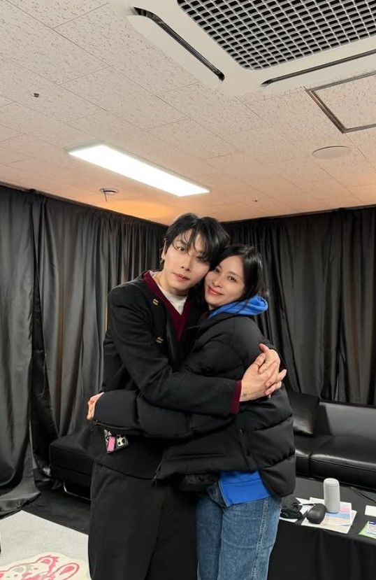 [서울=뉴시스] 박효신, 고소영. (사진=인스타그램 캡처) 2026.04.06. photo@newsis.com *재판매 및 DB 금지