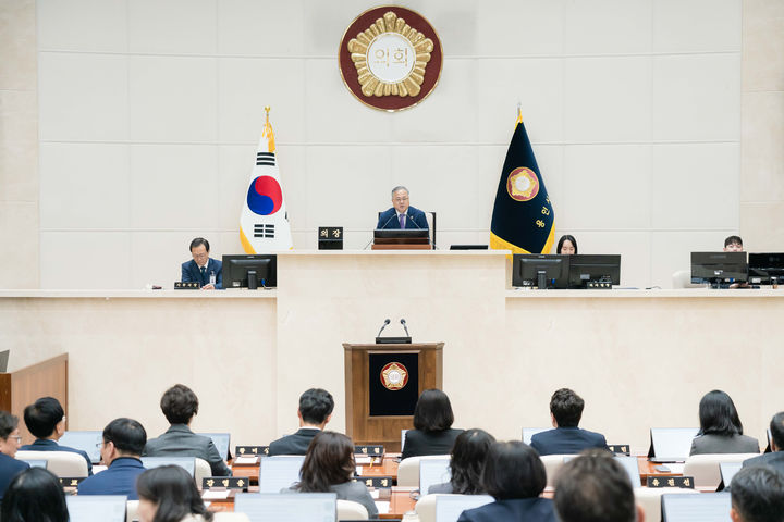 [용인=뉴시스] 용인시의회 제302회 임시회 제2차 본회의(사진=용인시의회 제공) 2026. 04. 06. photo@newsis.com *재판매 및 DB 금지