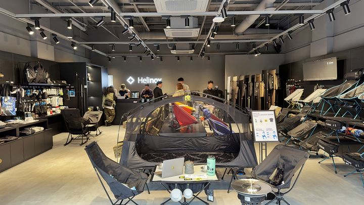 [서울=뉴시스] 여주 프리미엄 아울렛 헬리녹스 매장 내부 (사진=신세계사이먼 제공) 2026.04.06. photo@newsis.com *재판매 및 DB 금지