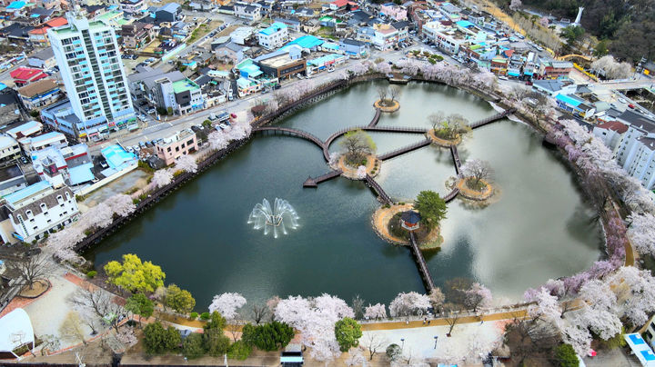 [창녕=뉴시스] 영산면 연지스마트공원 주간 전경. (사진= 창녕군 제공) 2026.04.07. photo@newsis.com *재판매 및 DB 금지