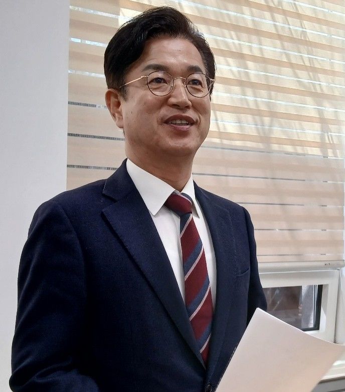 [대전=뉴시스] 조명휘 기자 = 더불어민주당 대전시장 후보 선출을 위한 결선투표에 진출한 허태정 후보가 7일 대전시의회 기자실에서 에너지 공약을 발표하고 있다. 2026.04.07. joemedia@newsis.com *재판매 및 DB 금지