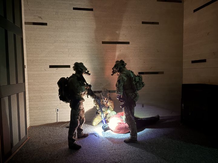 [서울=뉴시스]국무조정실 대테러센터는 5~7일 제주도 일원에서 대테러 전담조직의 대응역량 강화를 위한 '2026 국가 대테러 합동훈련'을 실시했다. (사진=총리실 제공) photo@newsis.com *재판매 및 DB 금지