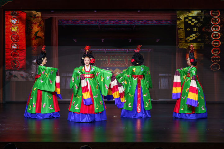 [서울=뉴시스] 7일 서울 한국의집에서 열린 '2026 제12회 궁중문화축전' 기자간담회 중 공연 현장 (사진=국가유산진흥원 제공) 2026.04.07. photo@newsis.com *재판매 및 DB 금지