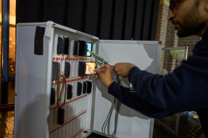 디지털 디톡스 모임 "휴대폰은 잠시 그만"