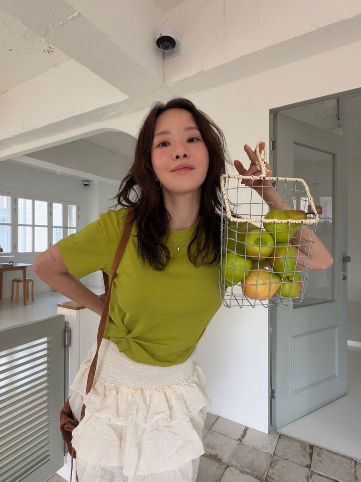 [서울=뉴시스] 에잇세컨즈가 빨라진 여름에 대비해 상품의 폭을 넓혔다. (사진=삼성물산 패션부문 제공) *재판매 및 DB 금지