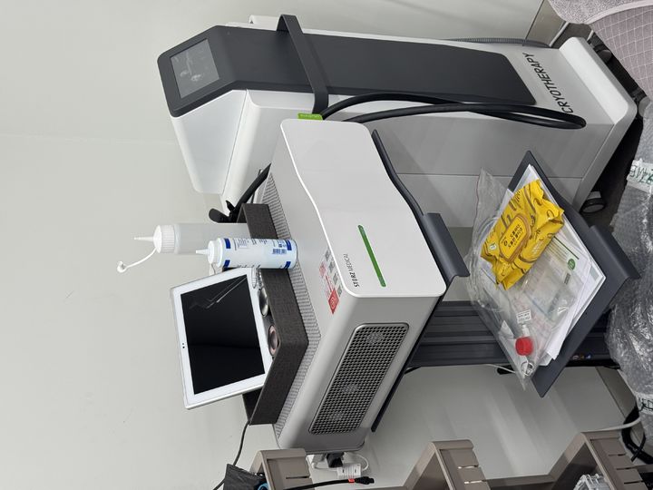 [서울=뉴시스] 프로야구 SSG 랜더스 1군 선수단이 도입한 집중형 충격파 치료기. (사진 = SSG 랜더스 제공) *재판매 및 DB 금지