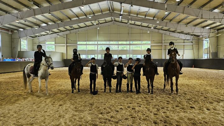 [함안=뉴시스]함안군승마공원, 2026년 함안군 유소년 승마단 본격 운영. (사진=함안군 제공) 2026.04.08.photo@newsis.com *재판매 및 DB 금지