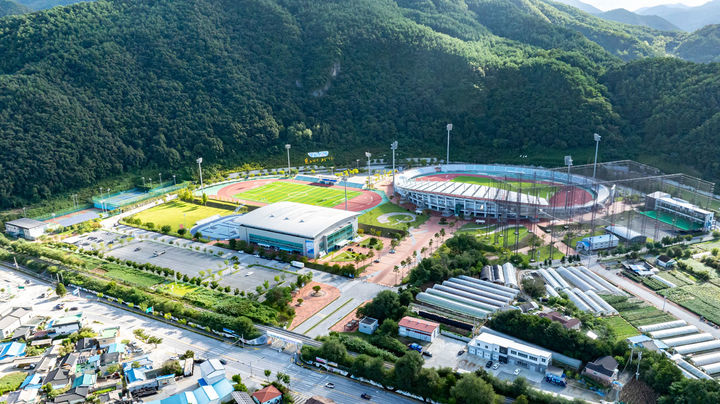정선종합경기장 전경.(사진=정선군 제공) *재판매 및 DB 금지