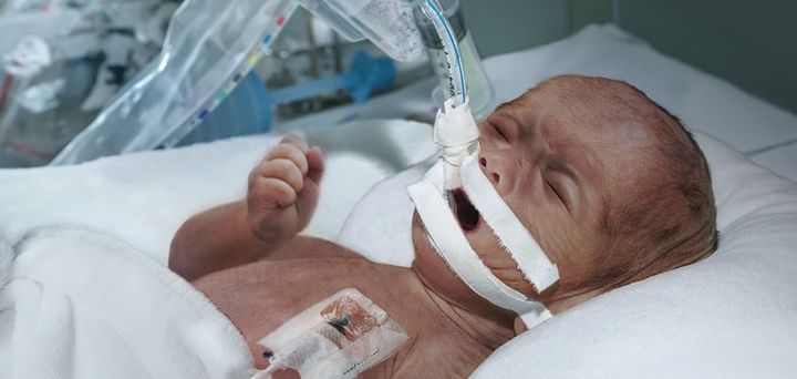 [세종=뉴시스]담뱃갑에 실리는 간접흡연 경고그림. '아기를 병들게 하는 길' 문구와 함께 산소호흡기를 한 아기 그림이 실린다. (사진=보건복지부 제공) 2026.04.09. photo@newsis.com *재판매 및 DB 금지