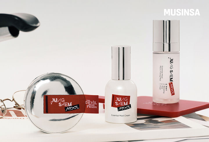 [서울=뉴시스] 정샘물 '악마는 프라다를 입는다2' 협업 에디션 (사진=무신사 제공) 2026.04.11. photo@newsis.com *재판매 및 DB 금지