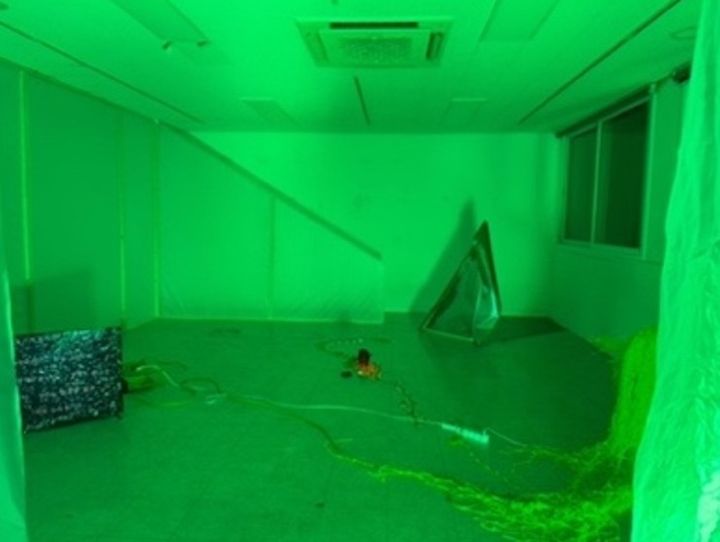 최정우 〈Endless Summer〉2025 가변 설치 *재판매 및 DB 금지