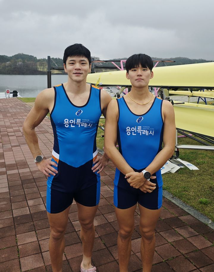 [용인=뉴시스] 국가대표에 선발된 용인시 조정팀 강우규(좌측)와 이종희(사진=용인시청 제공) 2026.04.10.photo@newsis.com *재판매 및 DB 금지