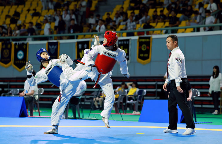 태권도대회 겨루기.(사진=태백시 제공) *재판매 및 DB 금지