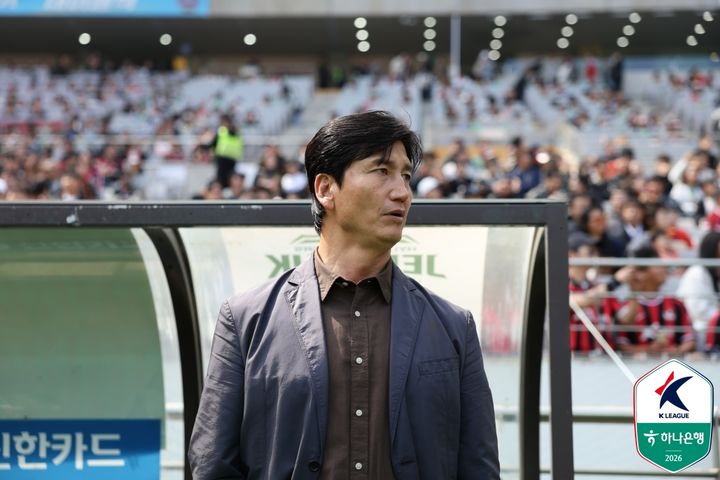 [서울=뉴시스] 프로축구 K리그1 전북 현대의 정정용 감독. (사진=한국프로축구연맹 제공)