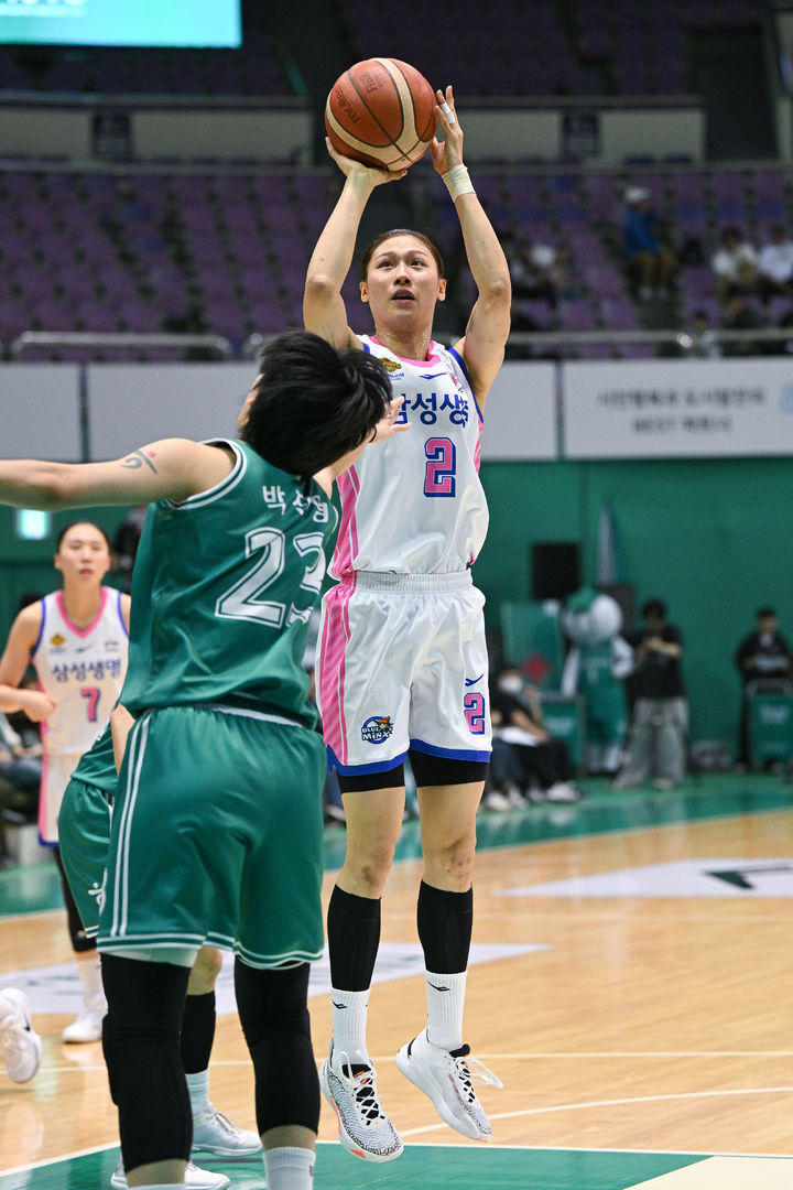 [서울=뉴시스] 여자프로농구 용인 삼성생명의 이해란. (사진=WKBL 제공) *재판매 및 DB 금지
