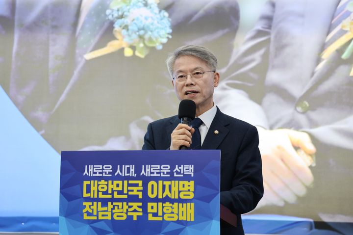  *재판매 및 DB 금지