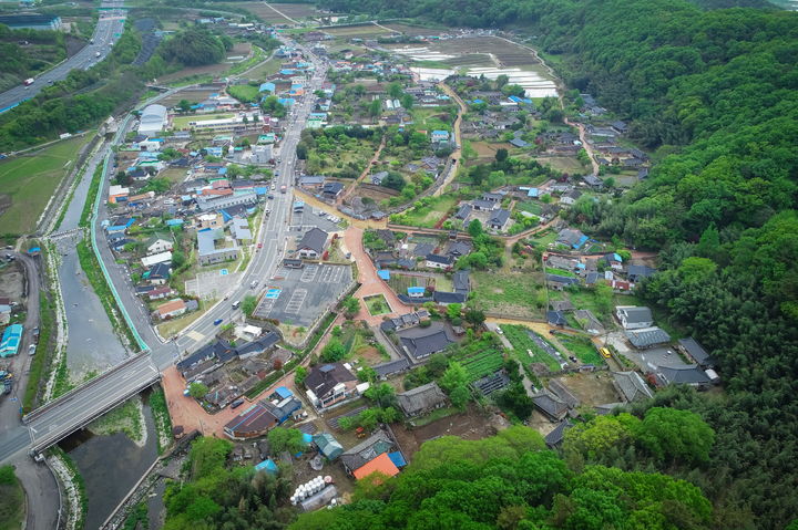 [진주=뉴시스]진주시 지수면 승산마을 전경.(사진=진주시 제공).2026.04.12.photo@newsis.com *재판매 및 DB 금지