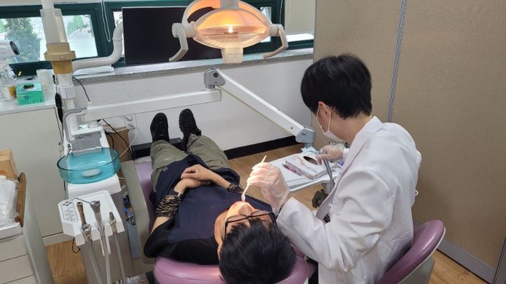 [양산=뉴시스] 3개월마다 만나는 치과주치의 사업을 운영한다. (사진=양산시 제공) 2026.04.13. photo@newsis.com *재판매 및 DB 금지
