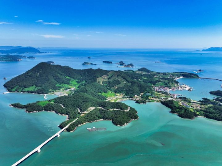 [여수=뉴시스] 여수 낭도. (자료사진 = 여수세계섬박람회 조직위 제공). 2026.04.13. photo@newsis.com *재판매 및 DB 금지