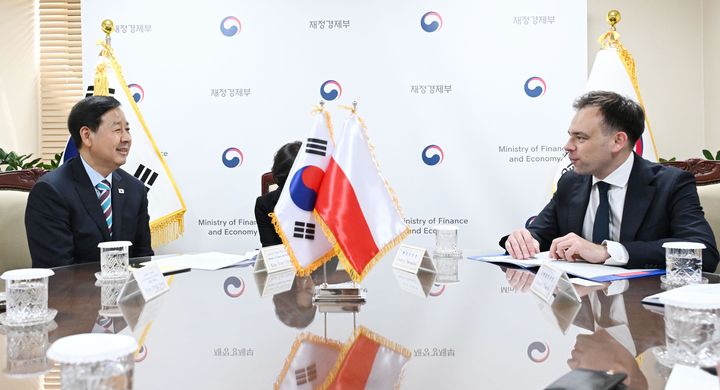 구윤철 부총리, 폴란드 재무장관 면담…공급망·방산협력 등 논의