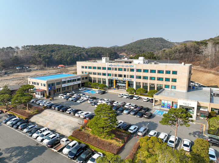 [청양=뉴시스] 청양군청사 *재판매 및 DB 금지